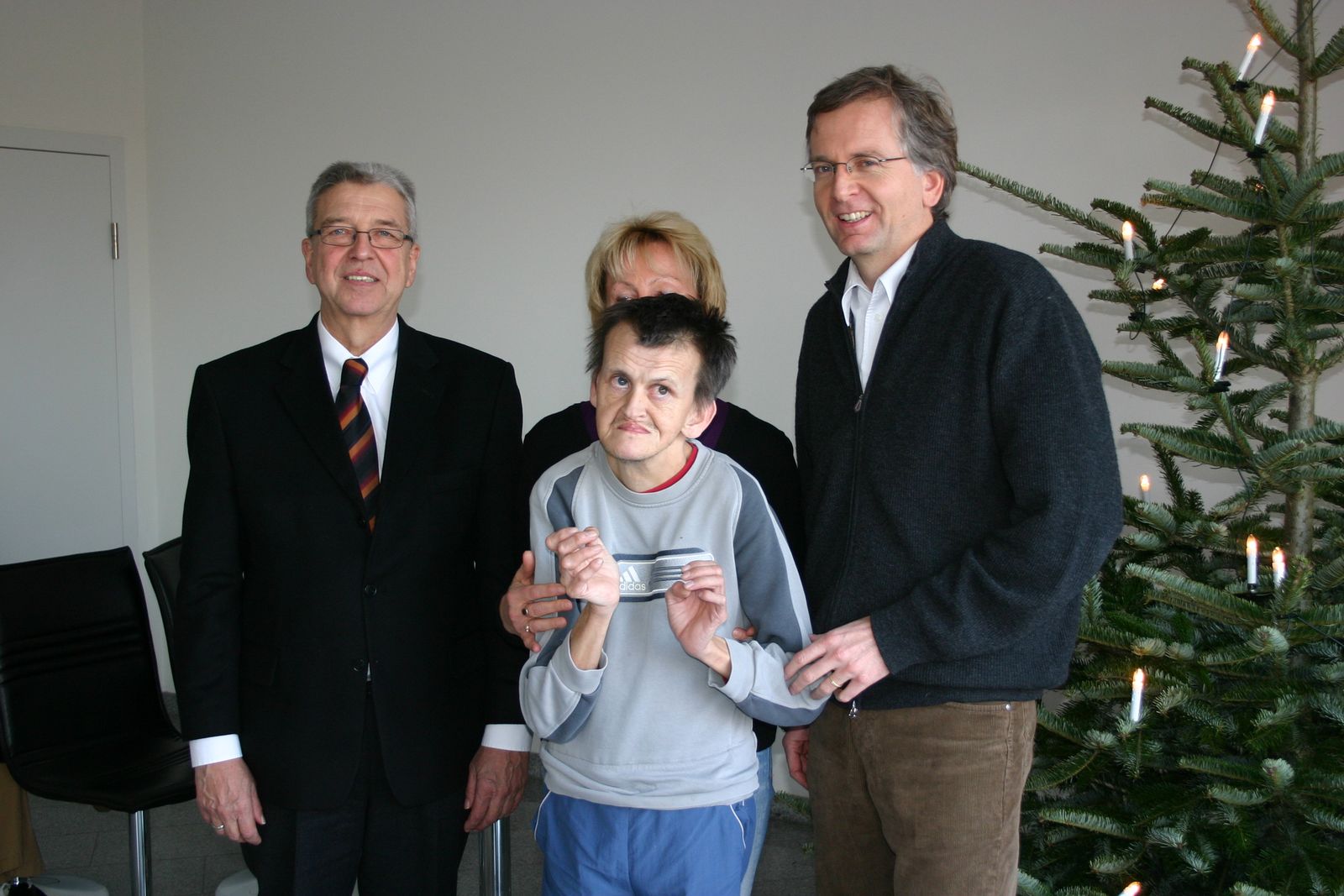 Fa. Kögel & Ernst spendet zu Weihnachten an die WDL